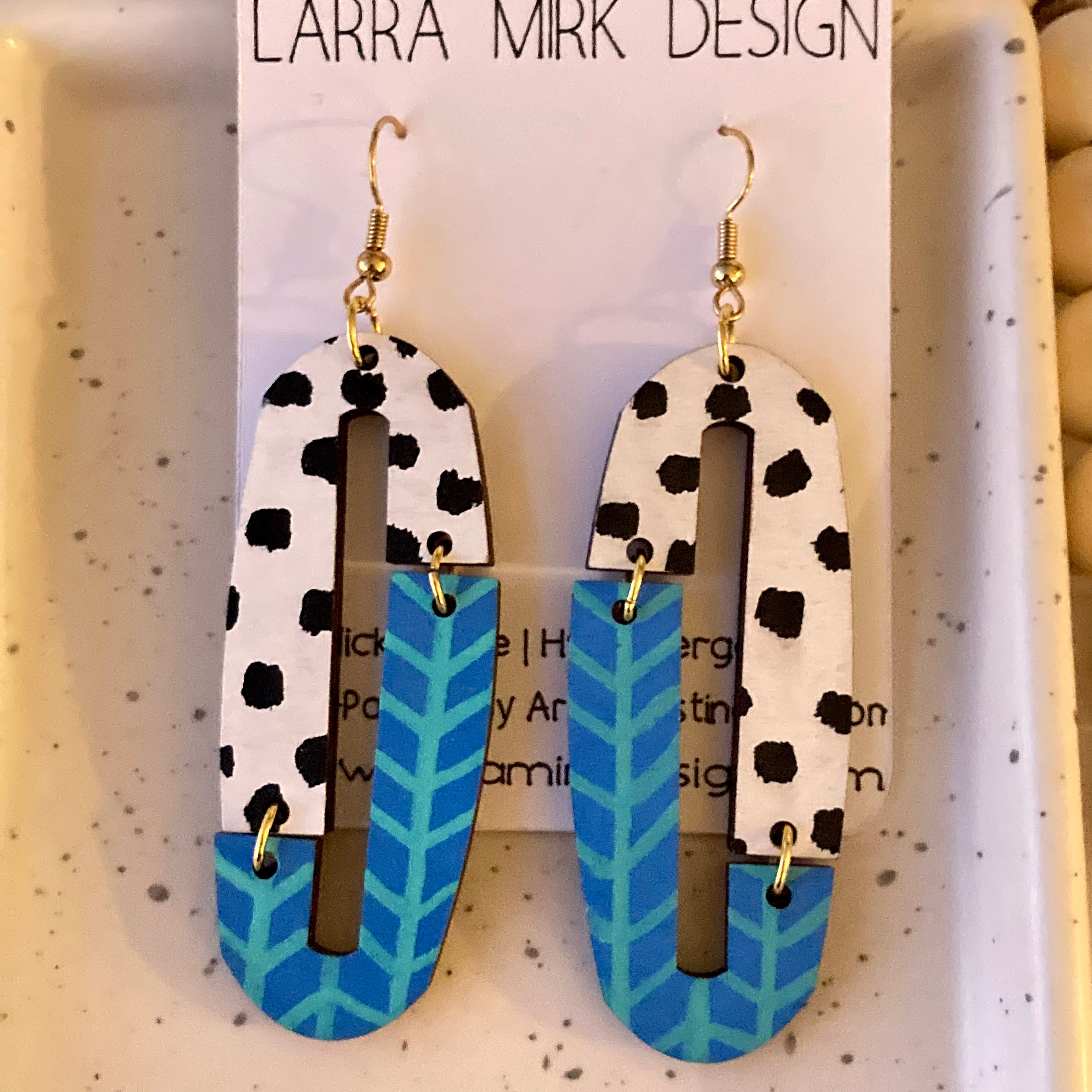 LEXI | Blue White Black