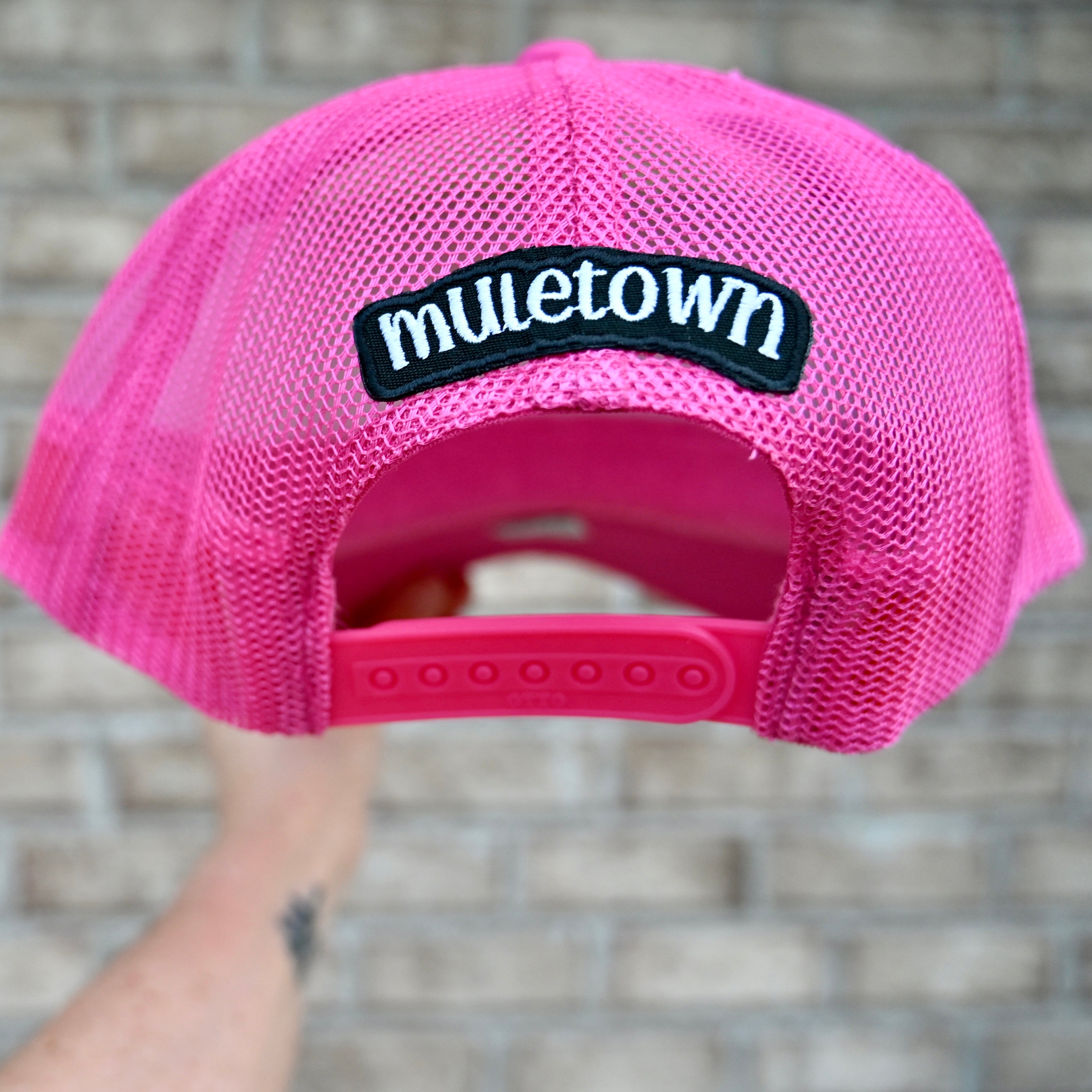 MULE TRUCKER HAT | PINK | ADULT