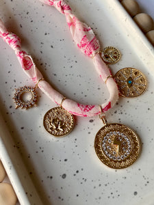 BANDANA CHARMER | 5 Charms | Gold Filled&nbsp;