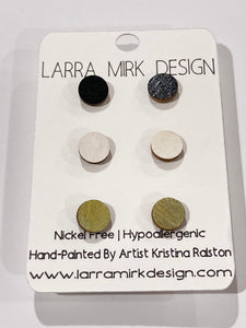 PIXIE STUDS