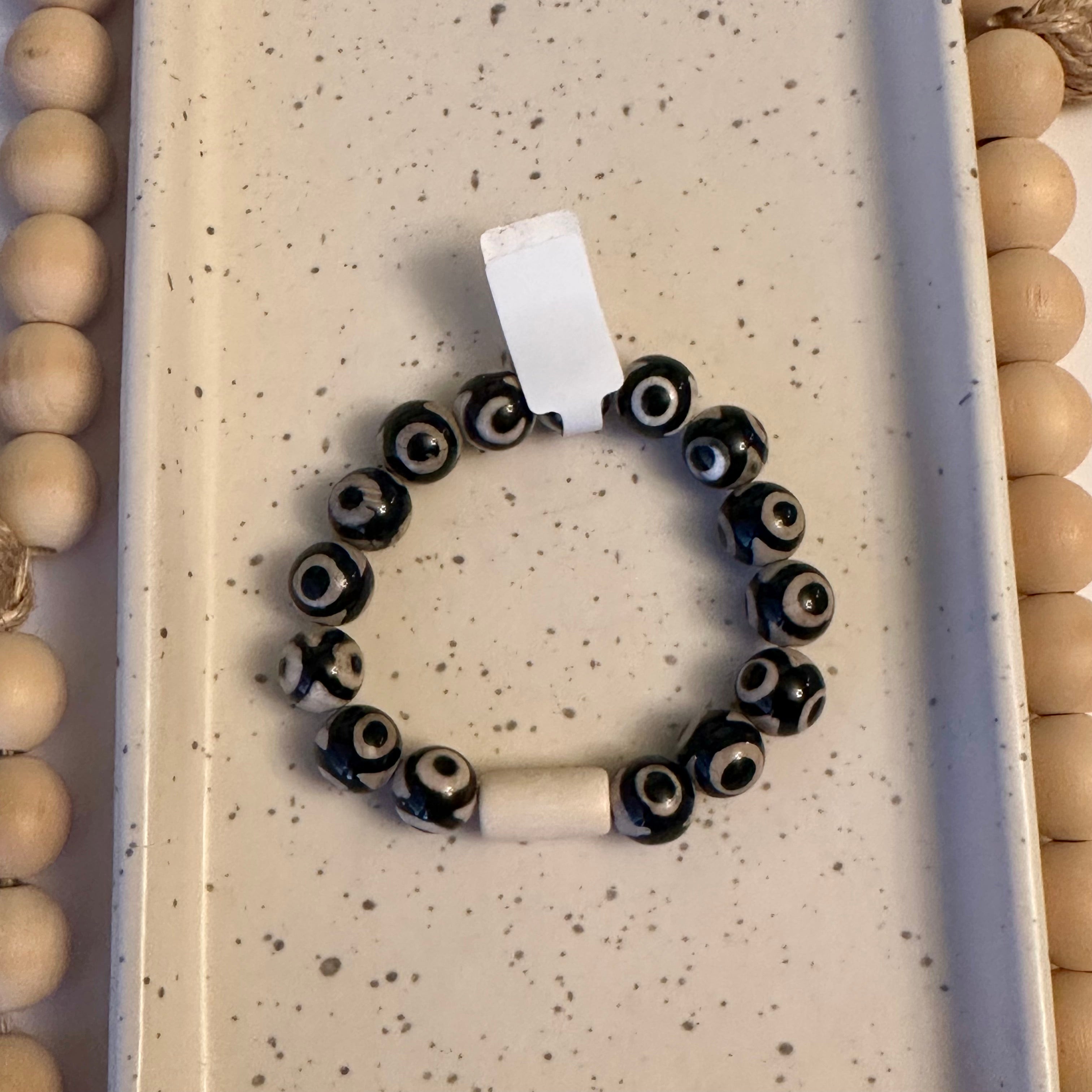 FACETED TIBETAN AGATE BRACELET and WOOD | CIRCLES