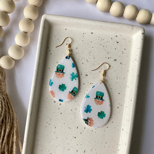 KNOWLTON RESIN EARRINGS | St. Patrick’s Day