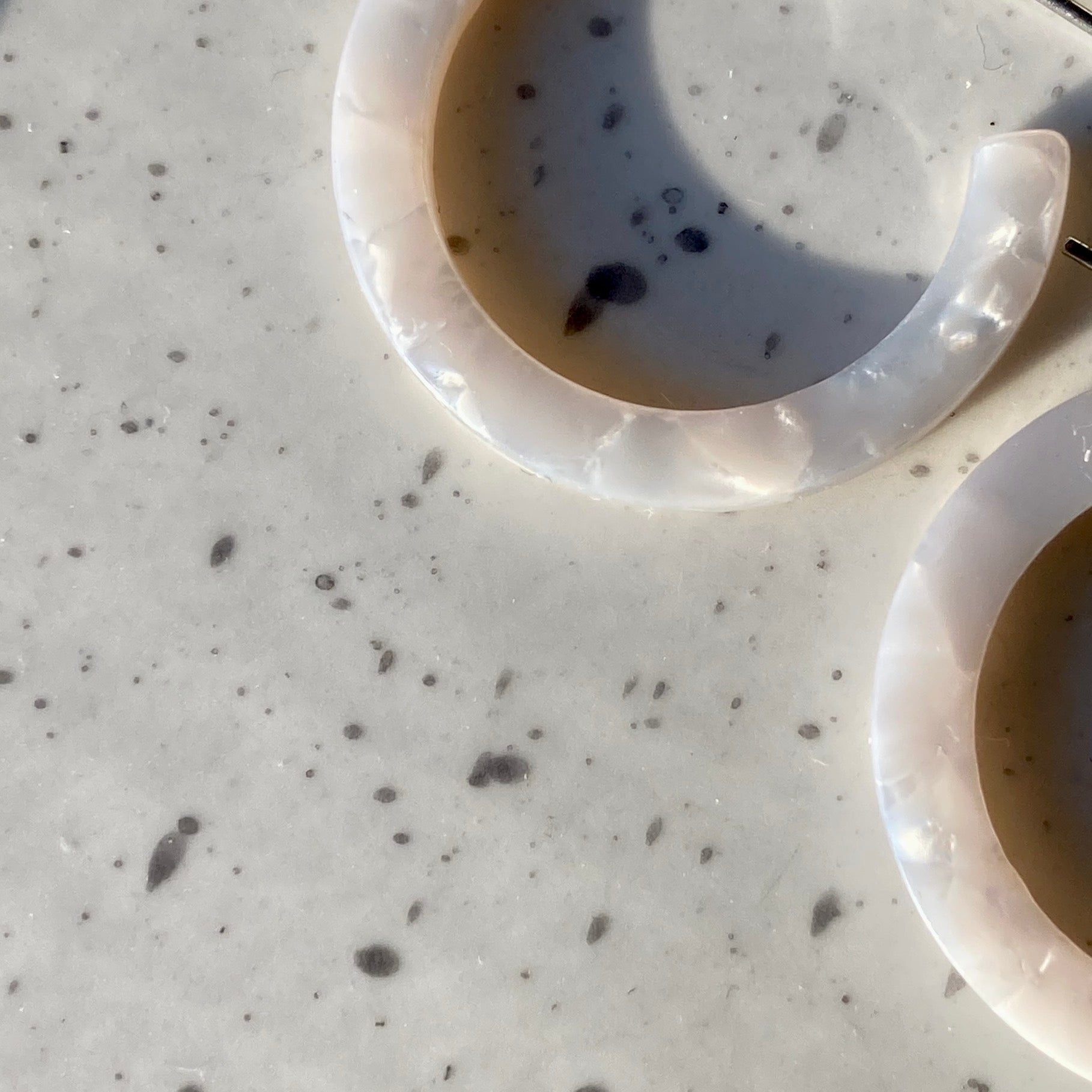 DARWIN HOOPS | Opal White  Tortoise