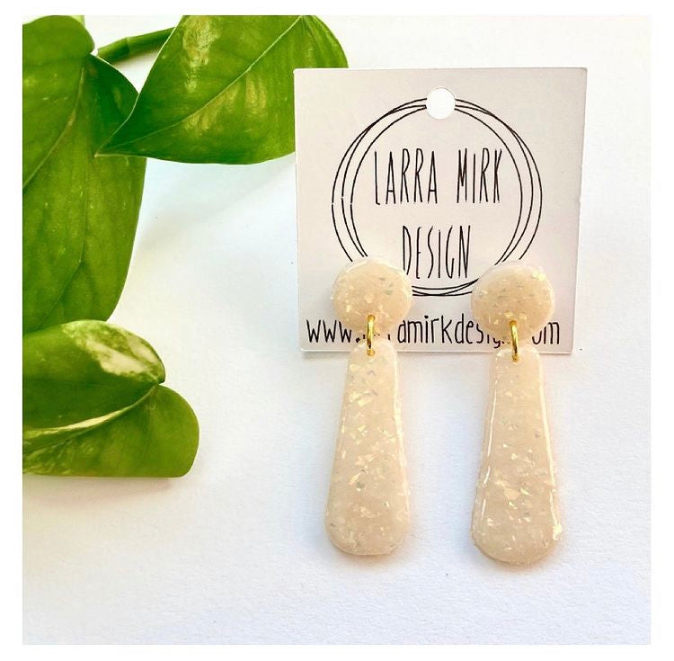PATSY RESIN EARRINGS | Opal